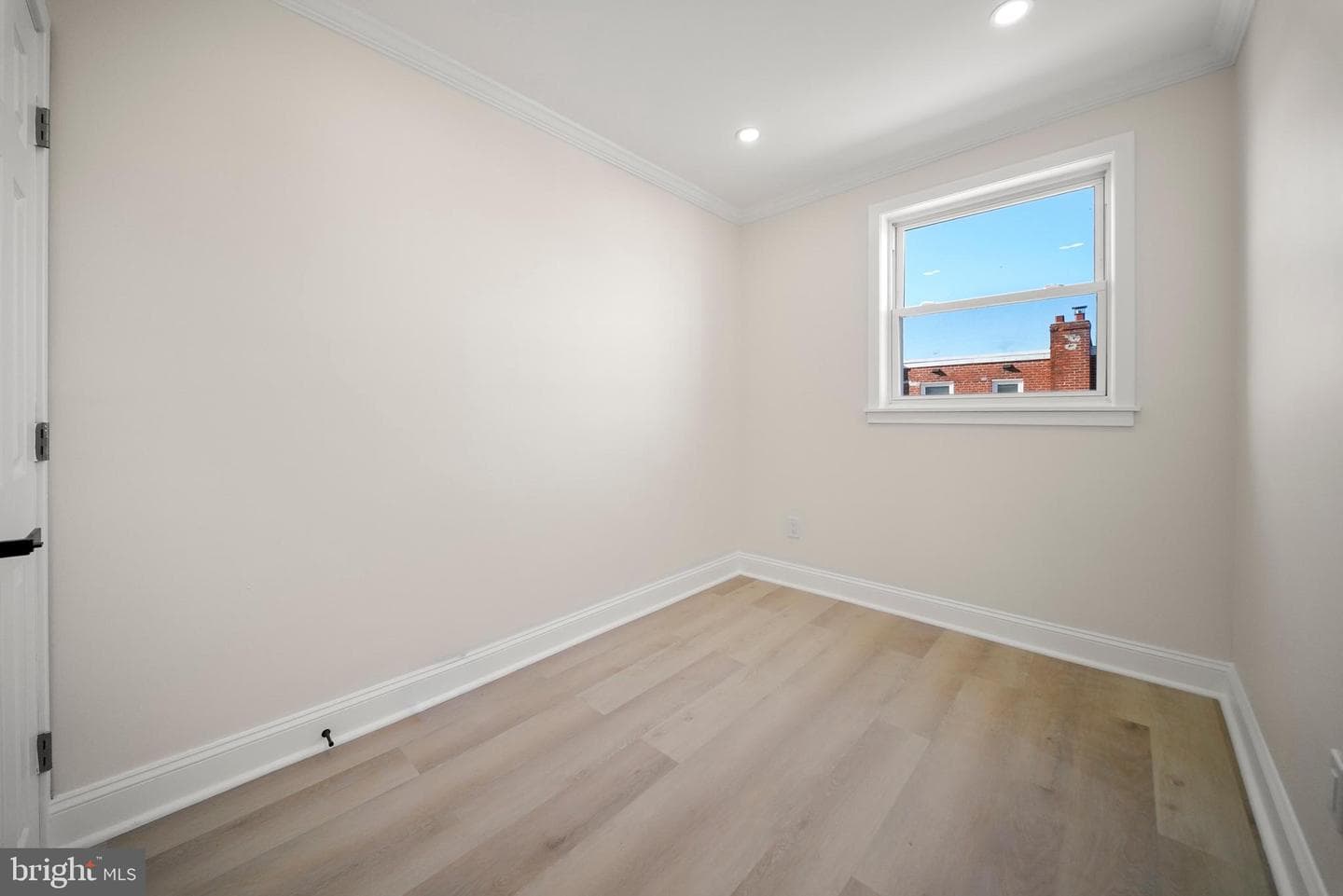 8630 Bayard Street photo 24