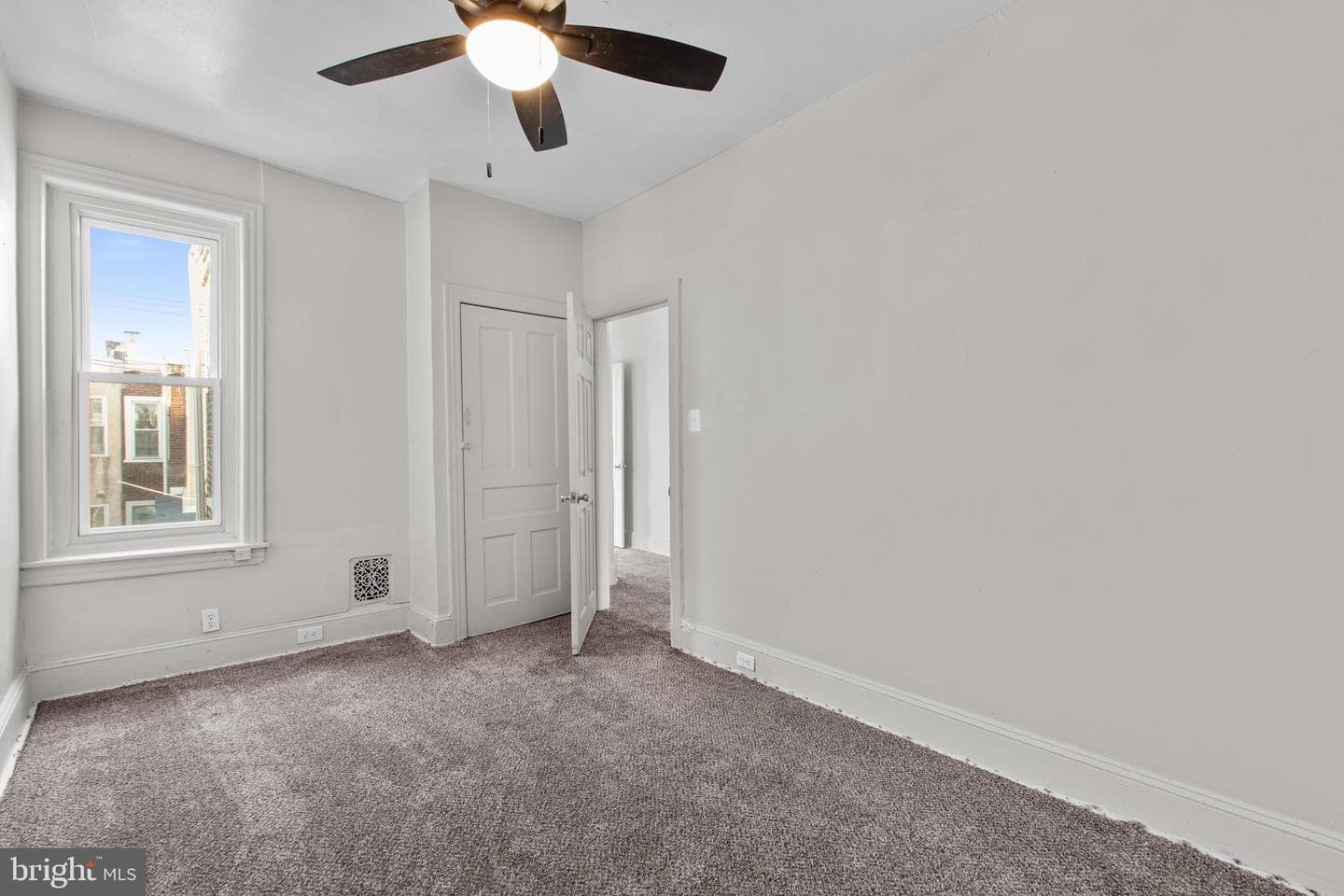 5238 Osage Avenue photo 16