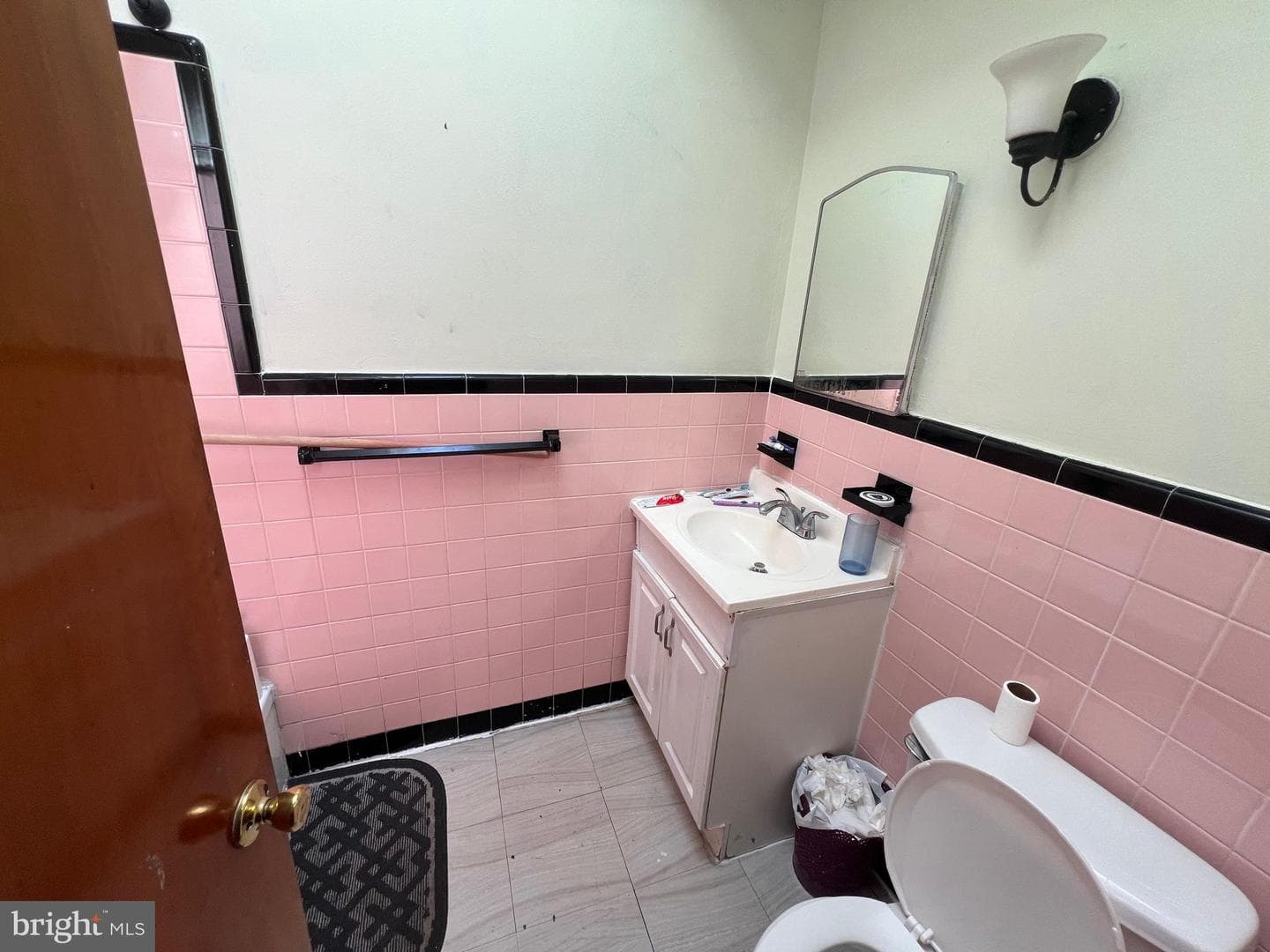 429 W Ashdale Street photo 10