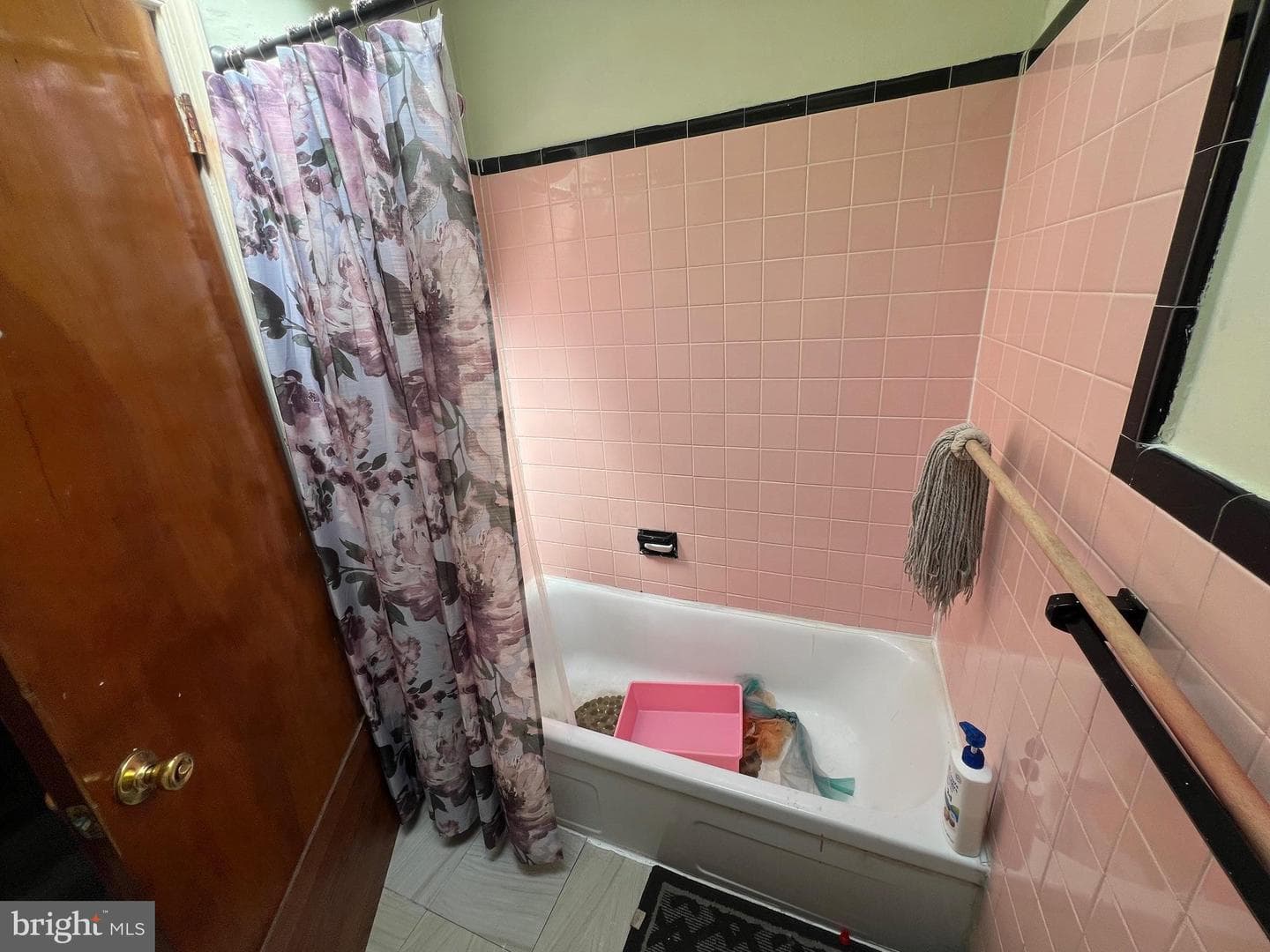 429 W Ashdale Street photo 11
