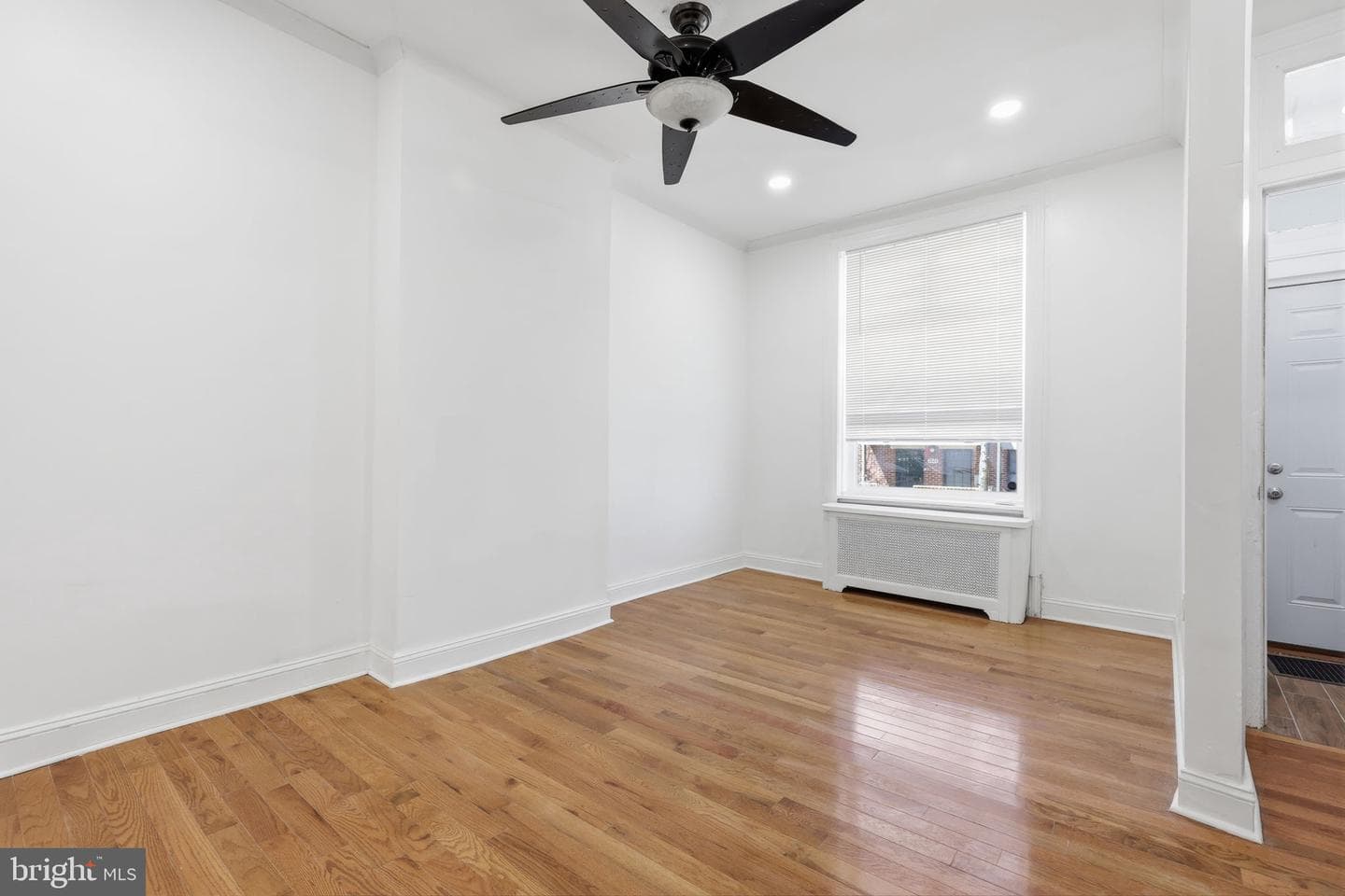 2024 W Berks Street photo 5
