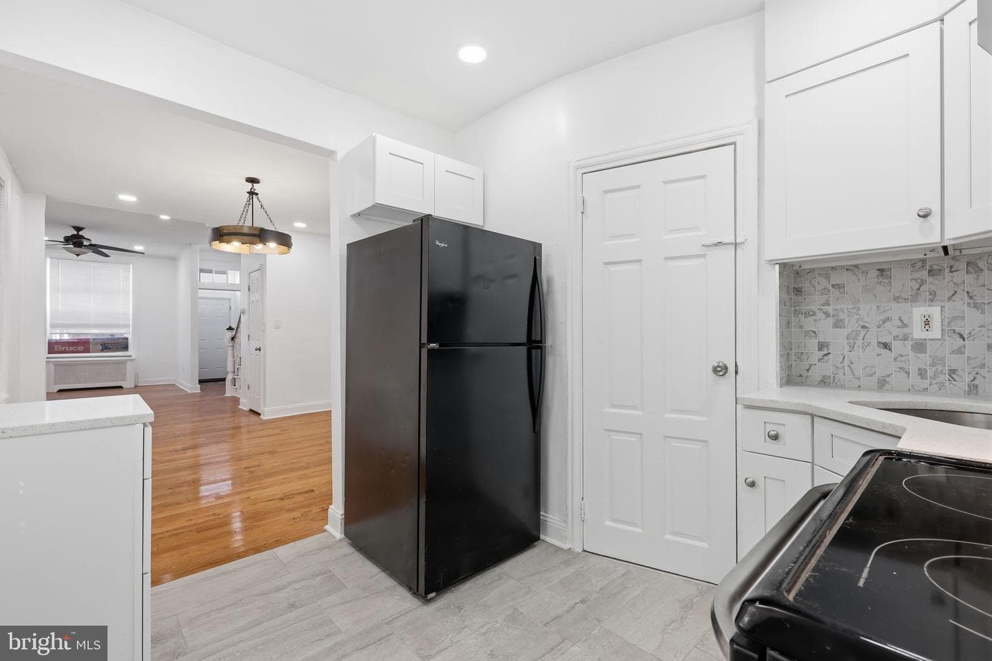 2024 W Berks Street photo 9