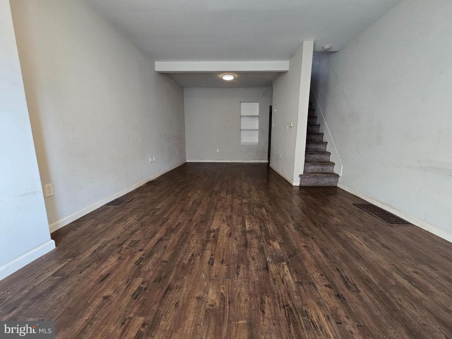 2805 Agate Street photo 6