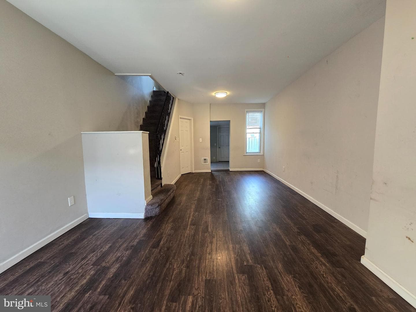 3075 Tulip Street photo 2
