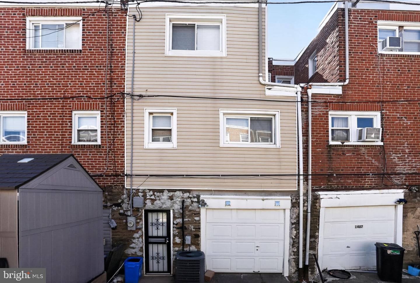 1409 E Weaver Street photo 21