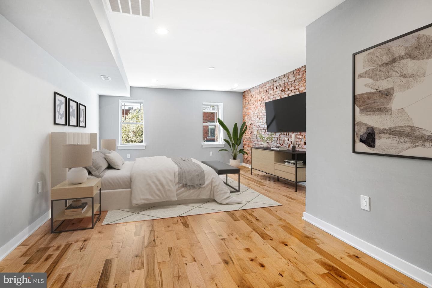1329 Dickinson Street photo 12