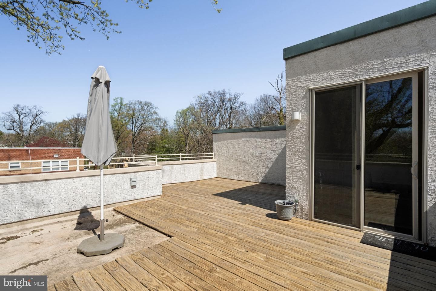 6230 Wissahickon Avenue photo 48
