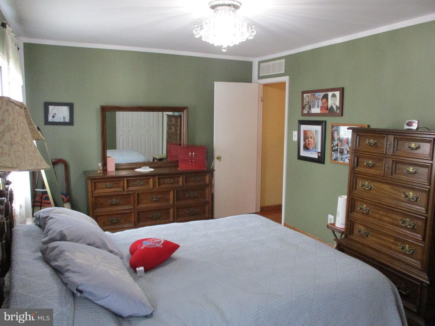 1569 Stoney Lane #b photo 10