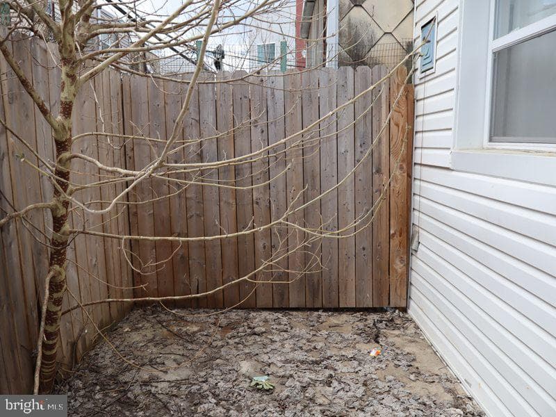 2212 Morris Street photo 5