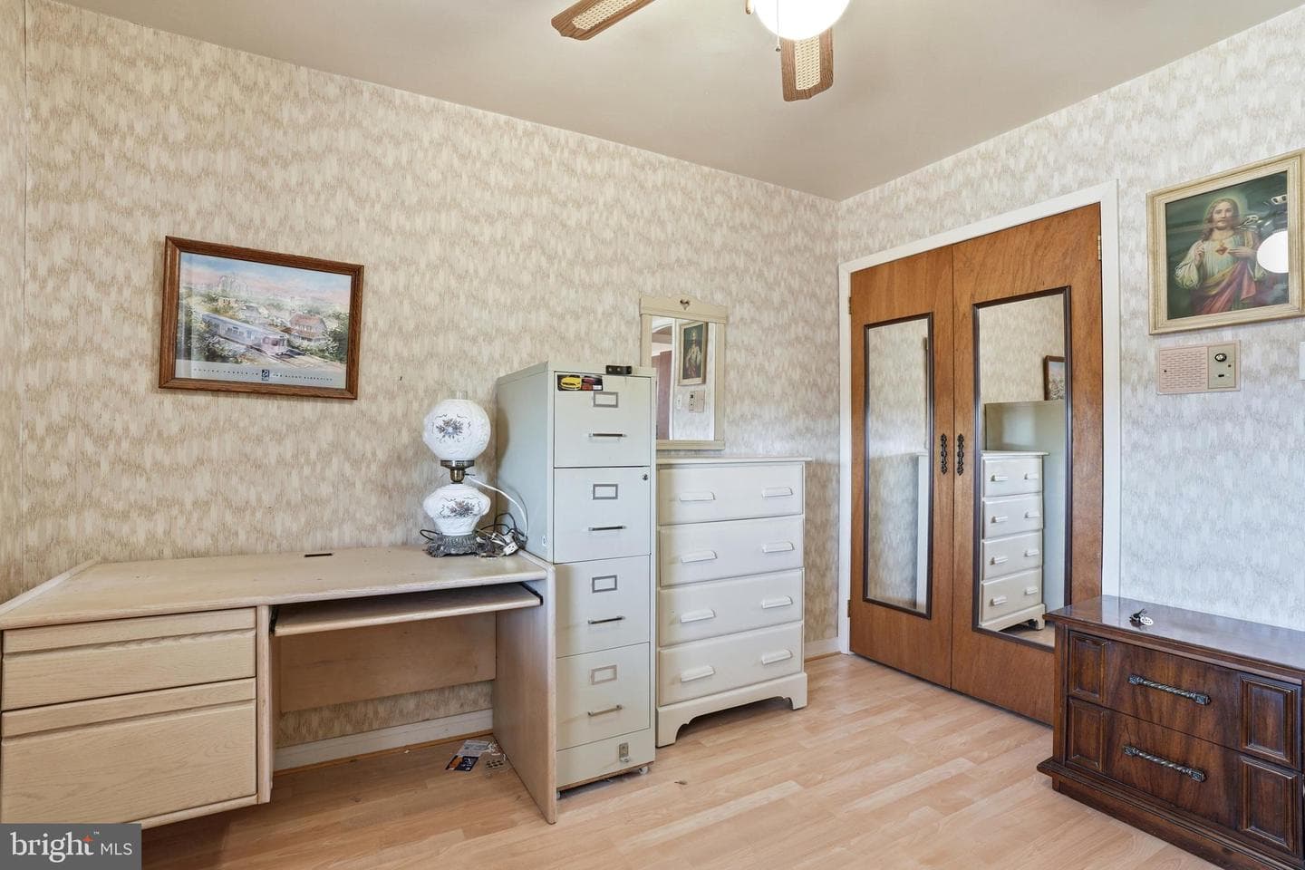 8931 Leonard Street photo 25