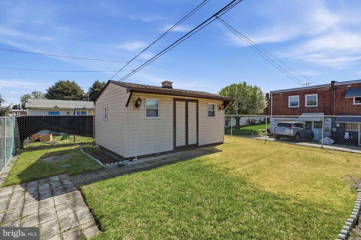 8931 Leonard Street photo 39