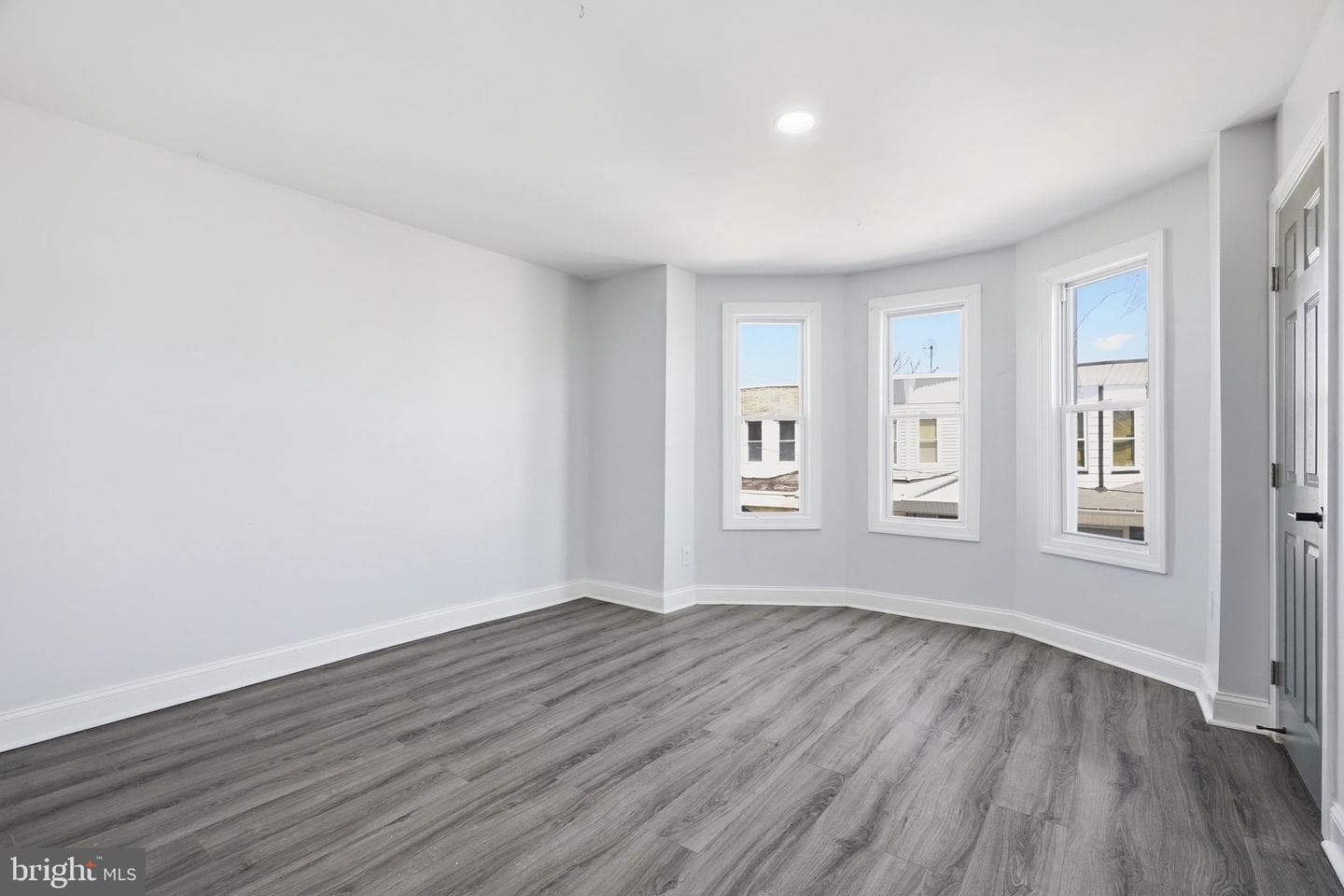 1406 S Allison Street photo 15