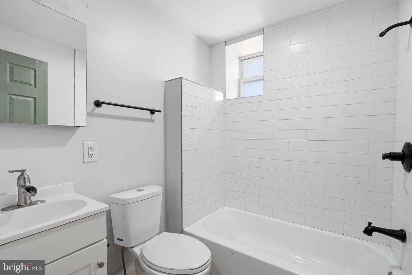 1406 S Allison Street photo 19