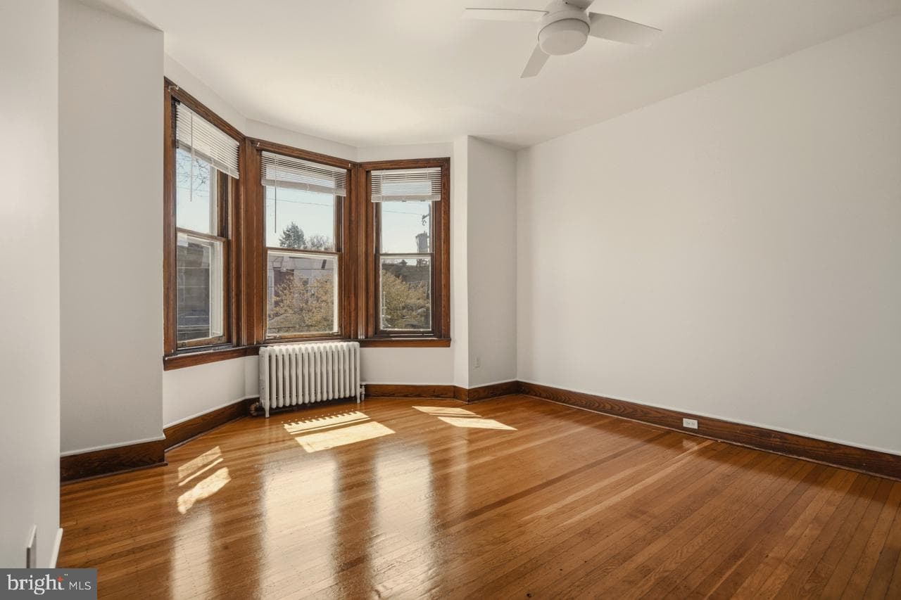 2323 W Cumberland Street photo 22