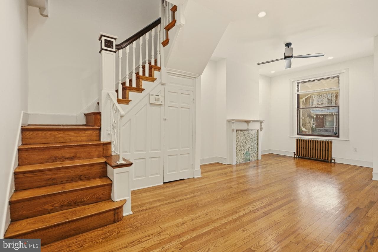 2323 W Cumberland Street photo 5