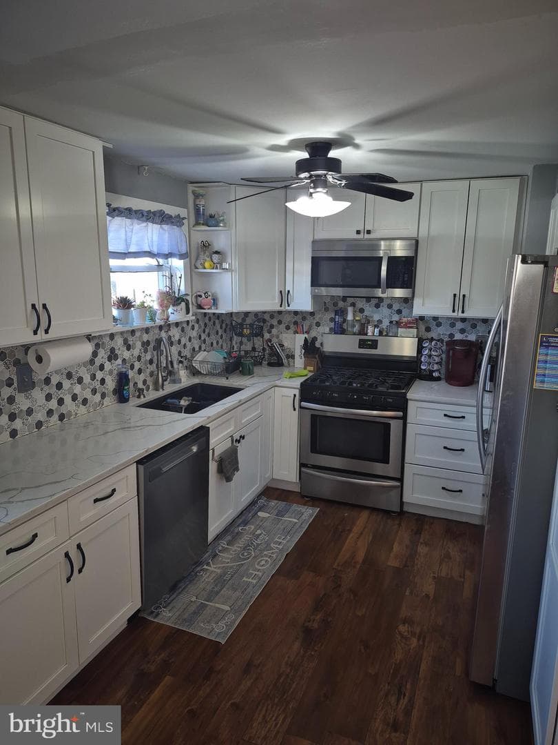 10923 Kirby Drive photo 11