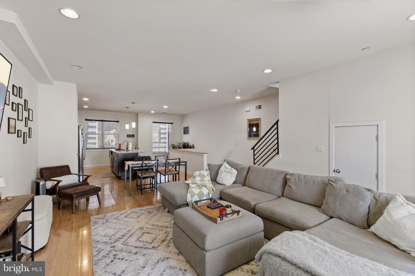 1307 S Hancock Street photo 12