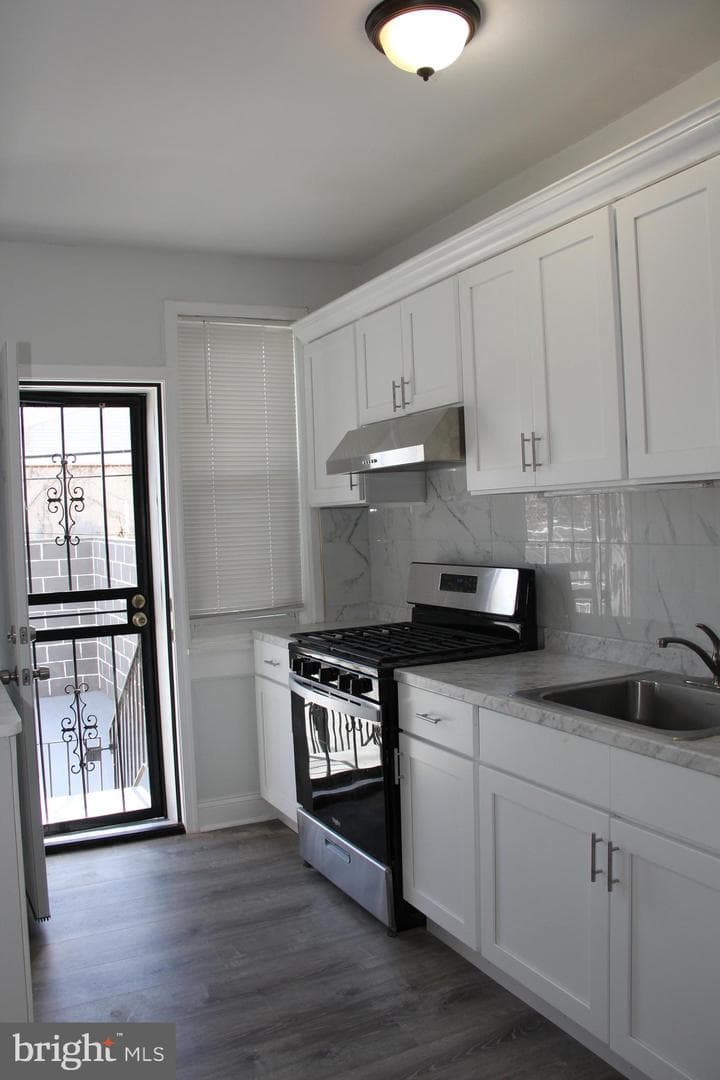 4959 N 2nd Street photo 18