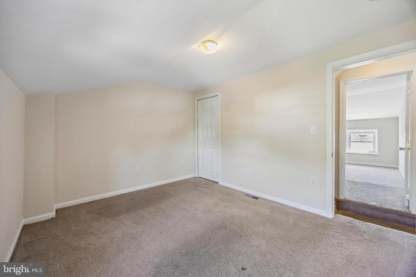 436 Lemonte Street photo 18