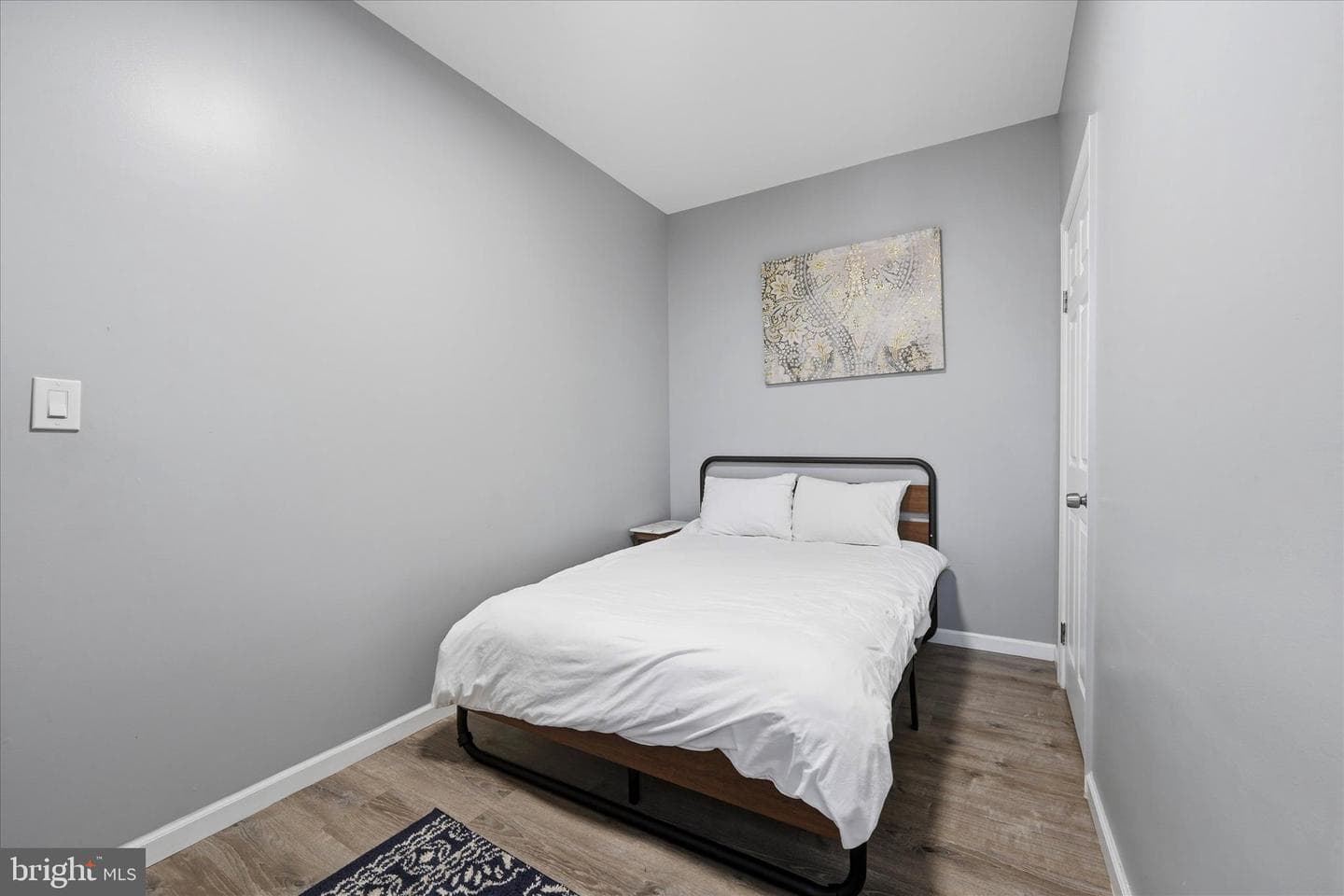 2057 N Franklin Street photo 17