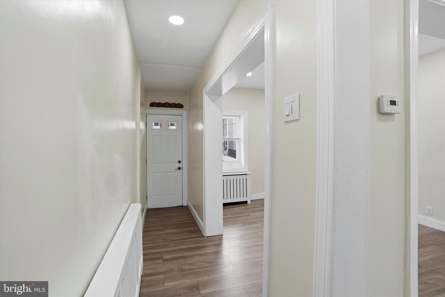 286 Leverington Avenue photo 2