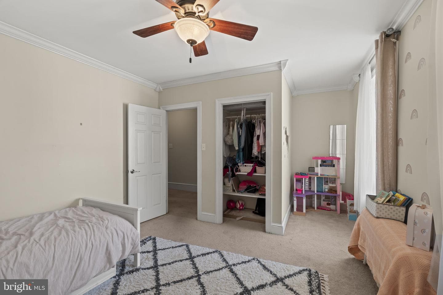 155 Jamestown Street photo 23