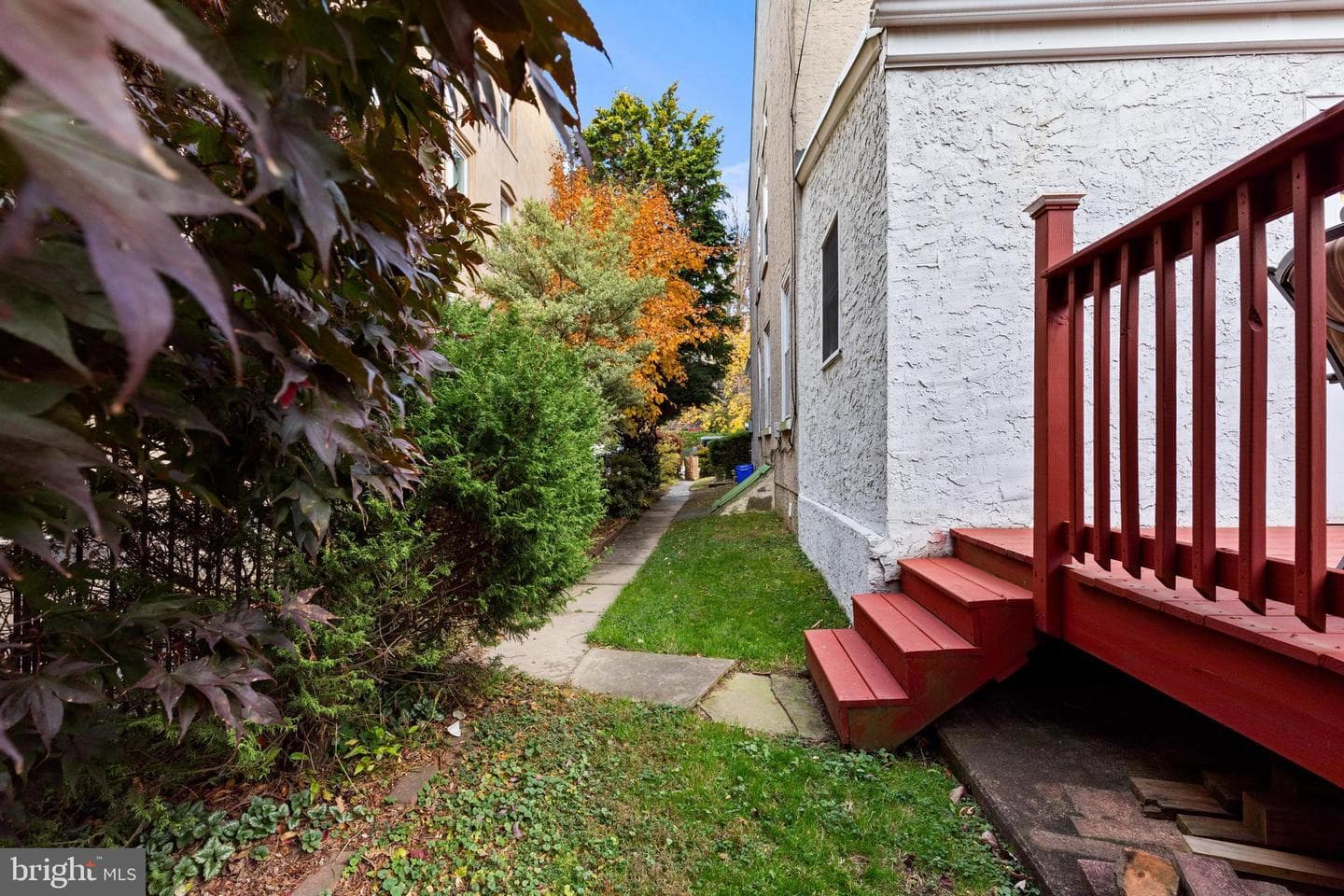 458 Lyceum Avenue photo 25