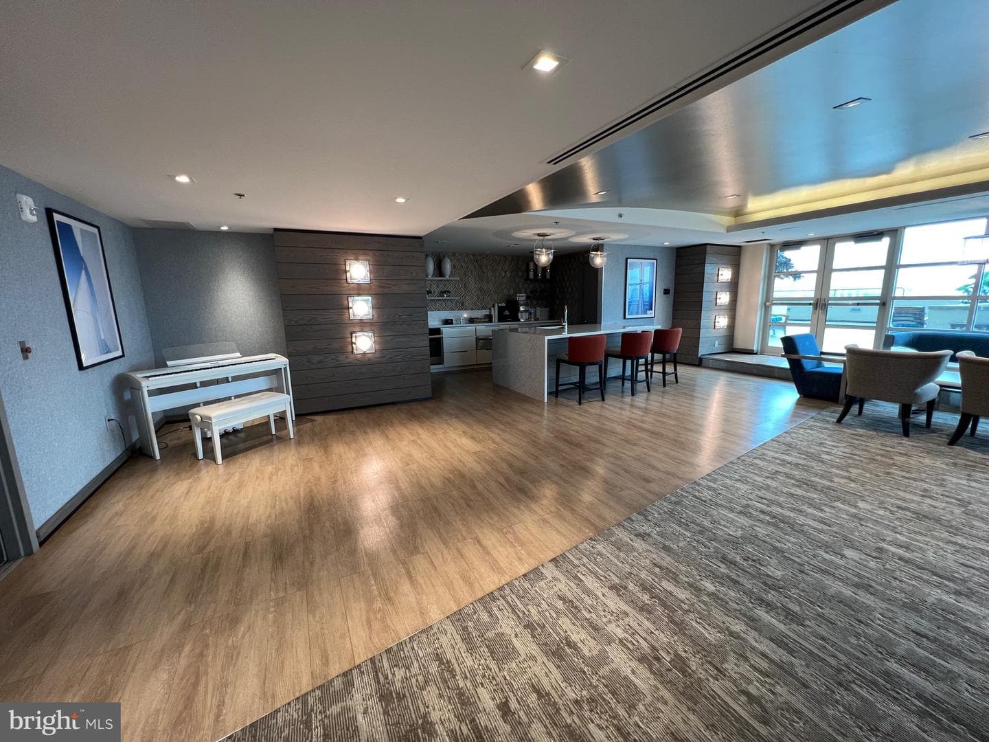 717 S Columbus Boulevard #406 photo 20