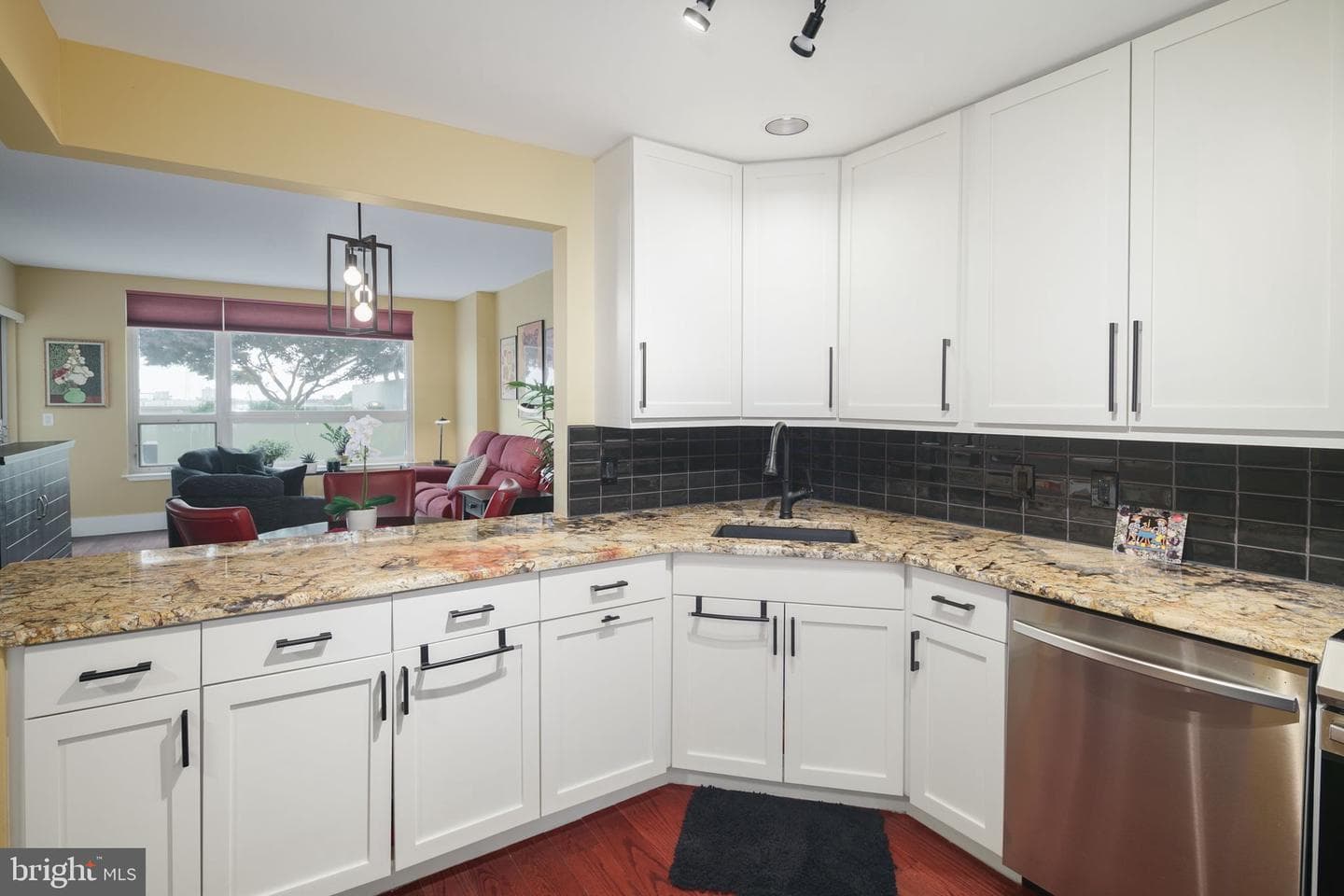717 S Columbus Boulevard #406 photo 8