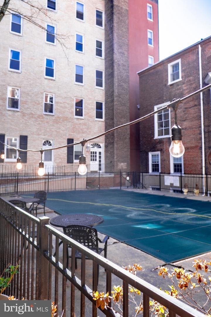 1008 Spruce Street #22 photo 6