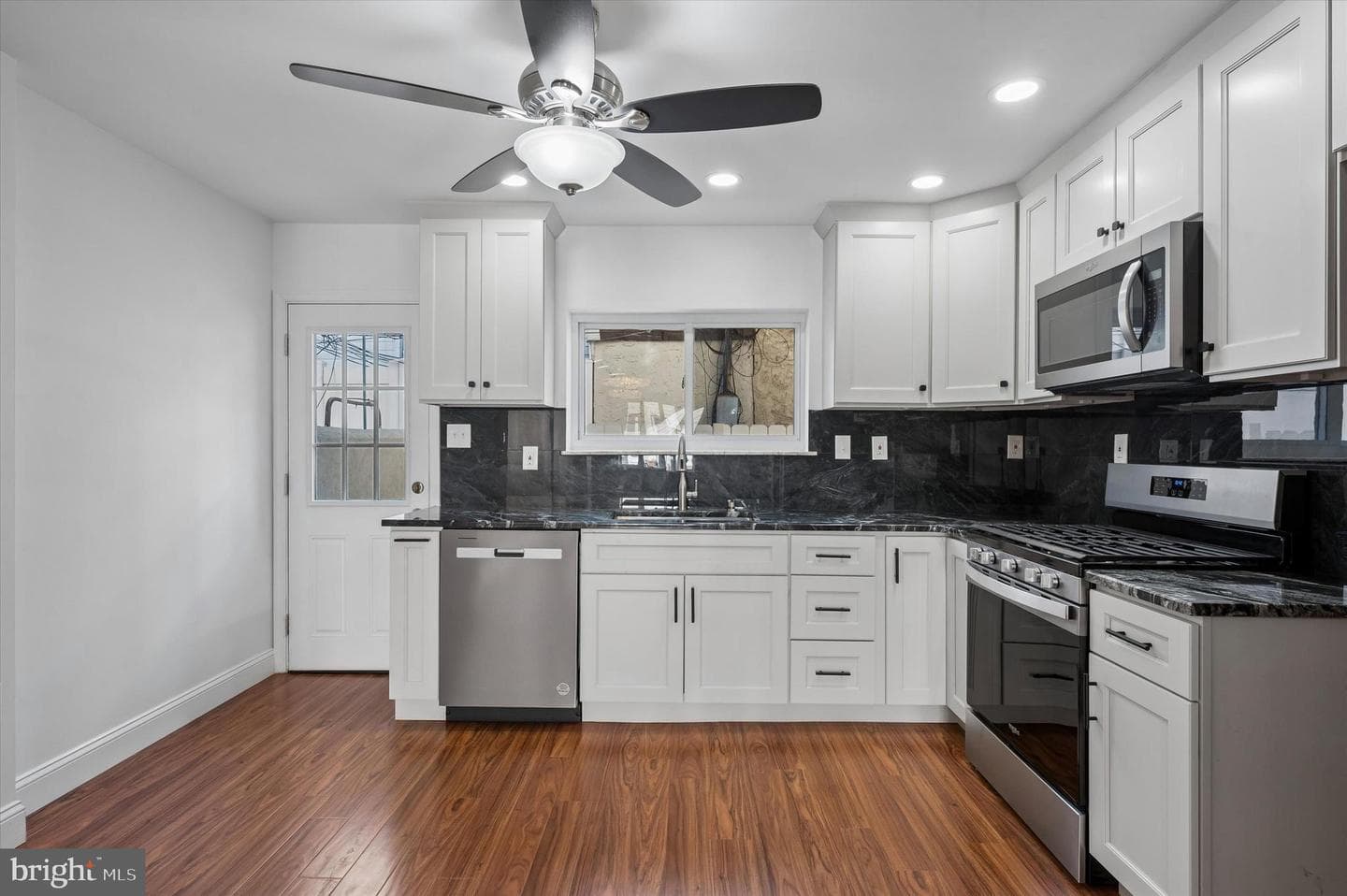 2544 S Watts Street photo 13