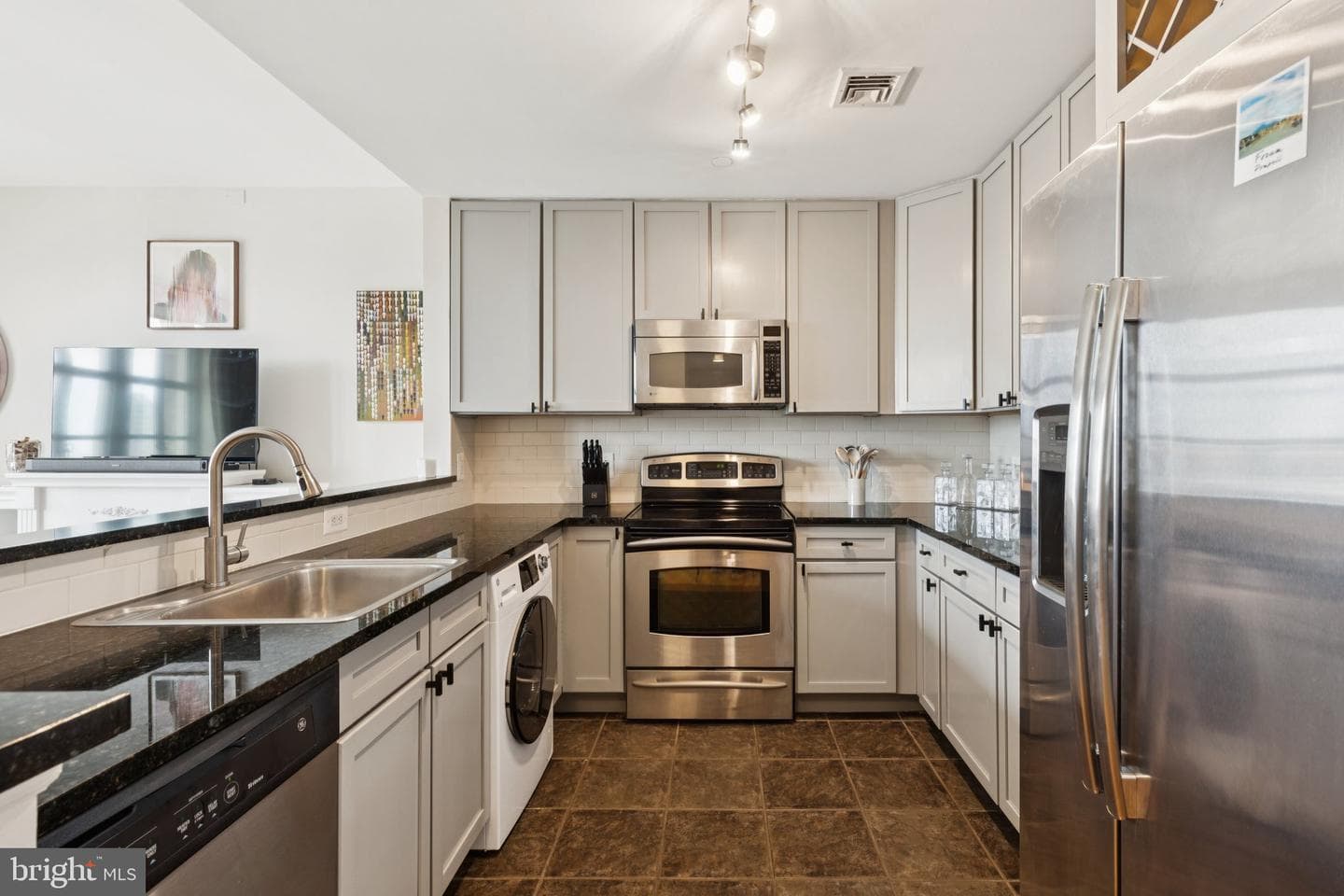 111 S 15th Street #p110 photo 16