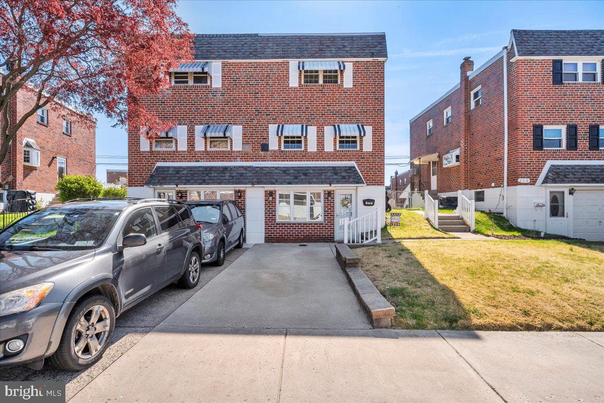 137 Meadow Lane