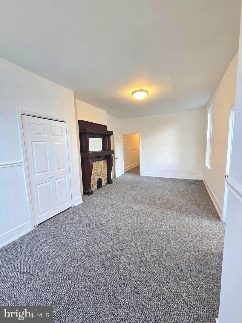 1513 W Tioga Street photo 27