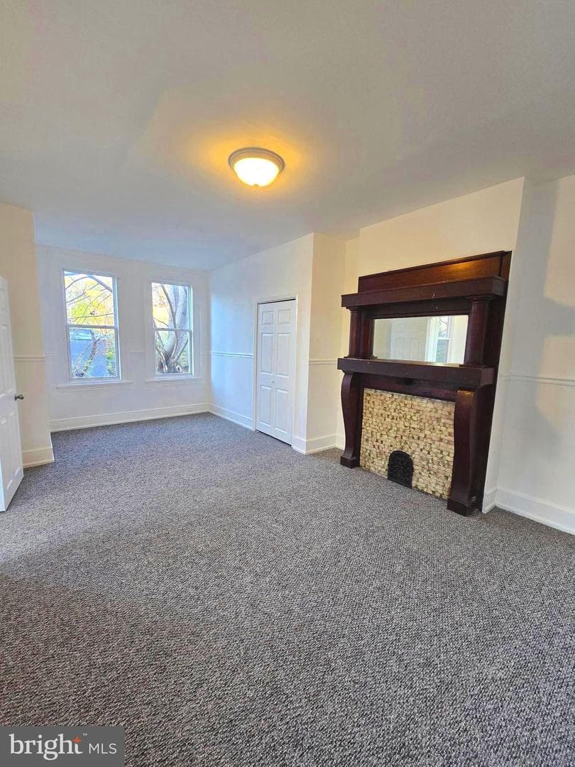 1513 W Tioga Street photo 28