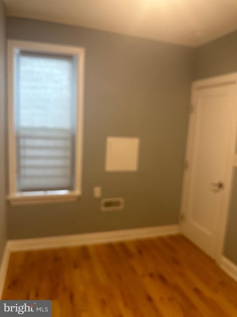 814 W Birch Street photo 18