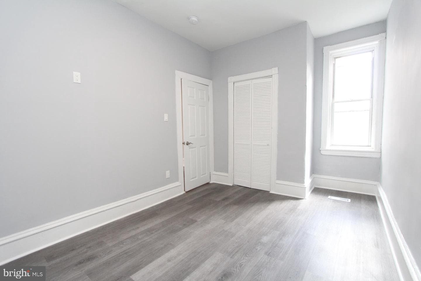 2549 N 29th Street photo 17