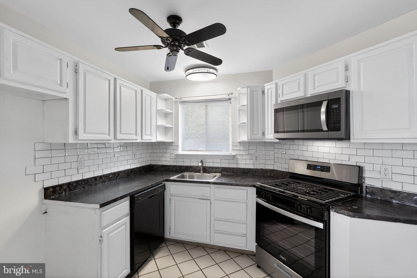 154 Benjamin Court #g154 photo 3
