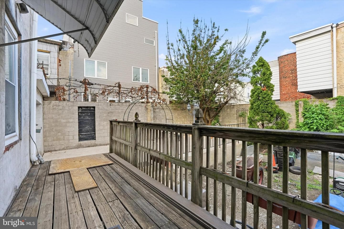 521-525 Mifflin Street photo 41