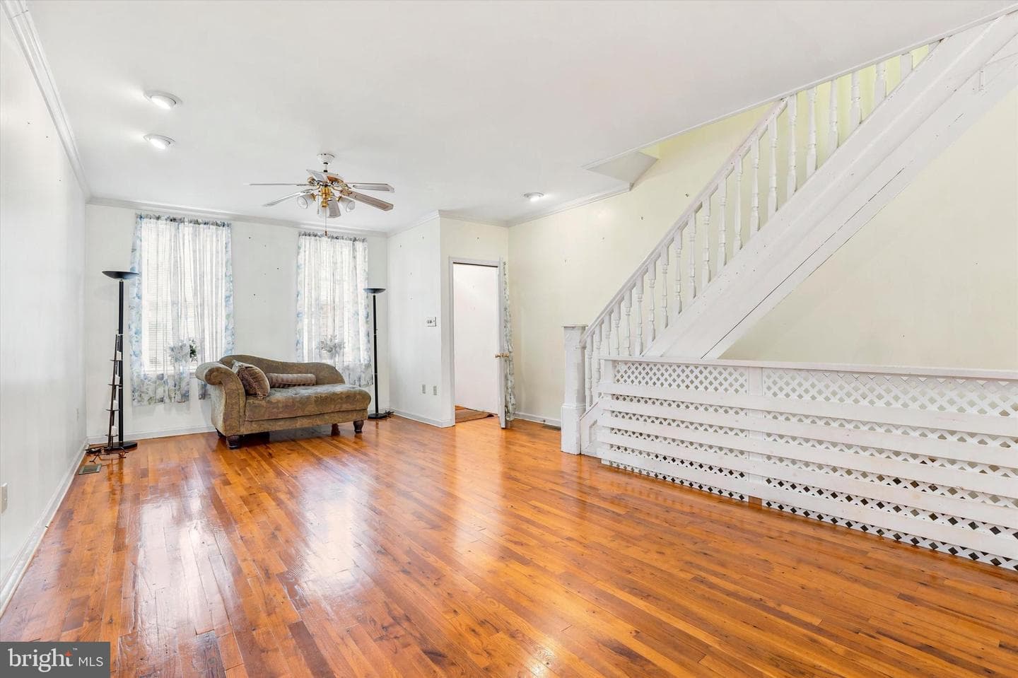 521-525 Mifflin Street photo 8