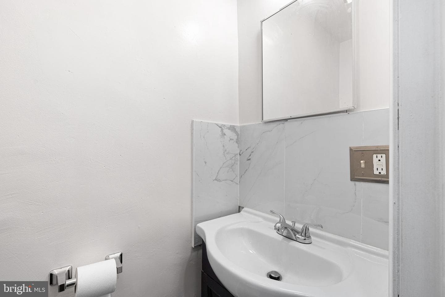 5428 Regent Street photo 13