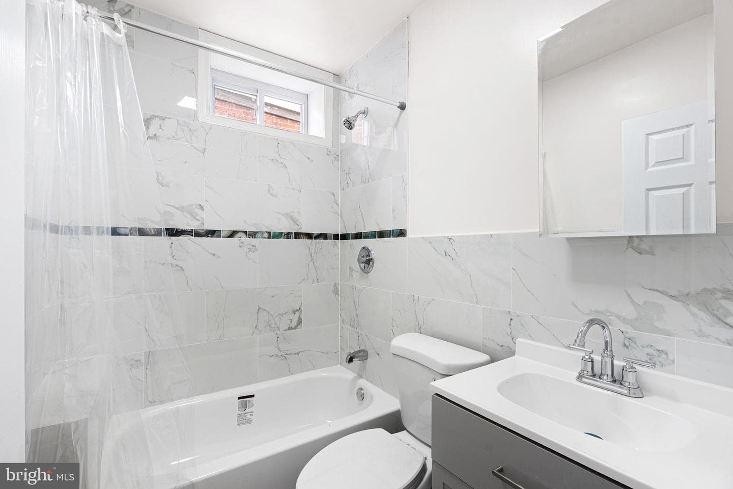 5428 Regent Street photo 19