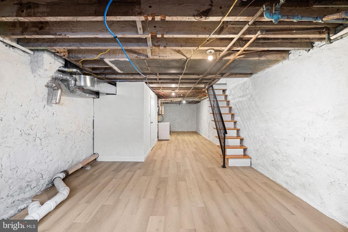 5428 Regent Street photo 24