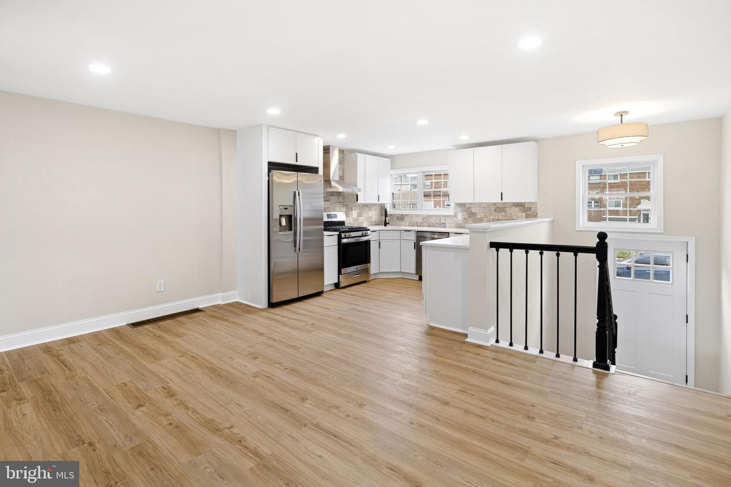 3609 Essex Lane photo 4