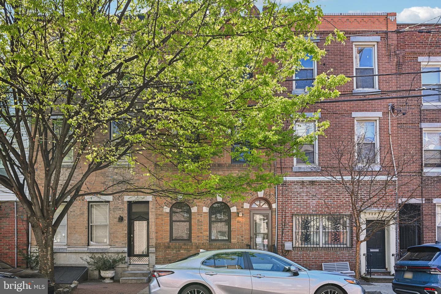 736 Carpenter Street photo 3