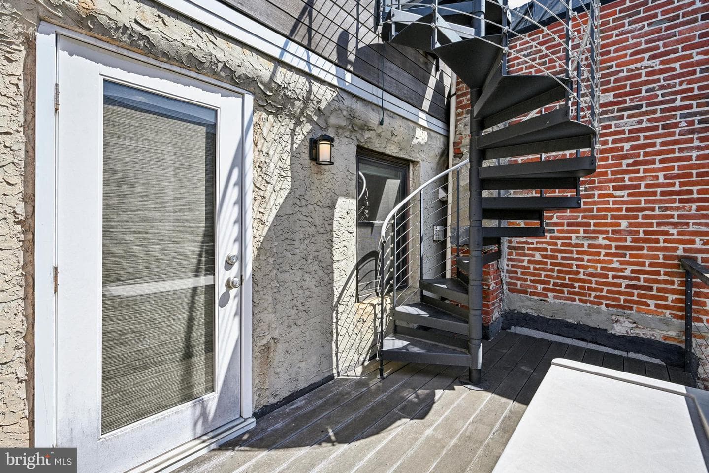 736 Carpenter Street photo 35