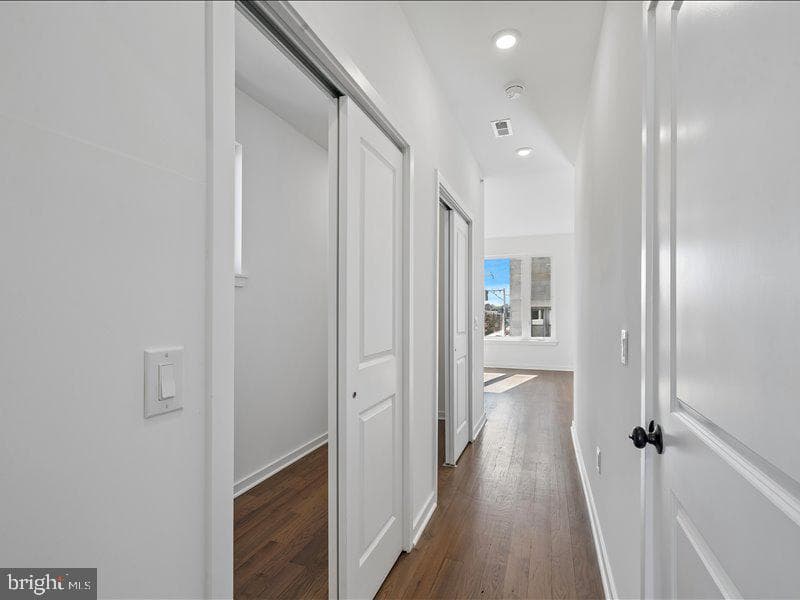 1500 S 30th Street photo 24