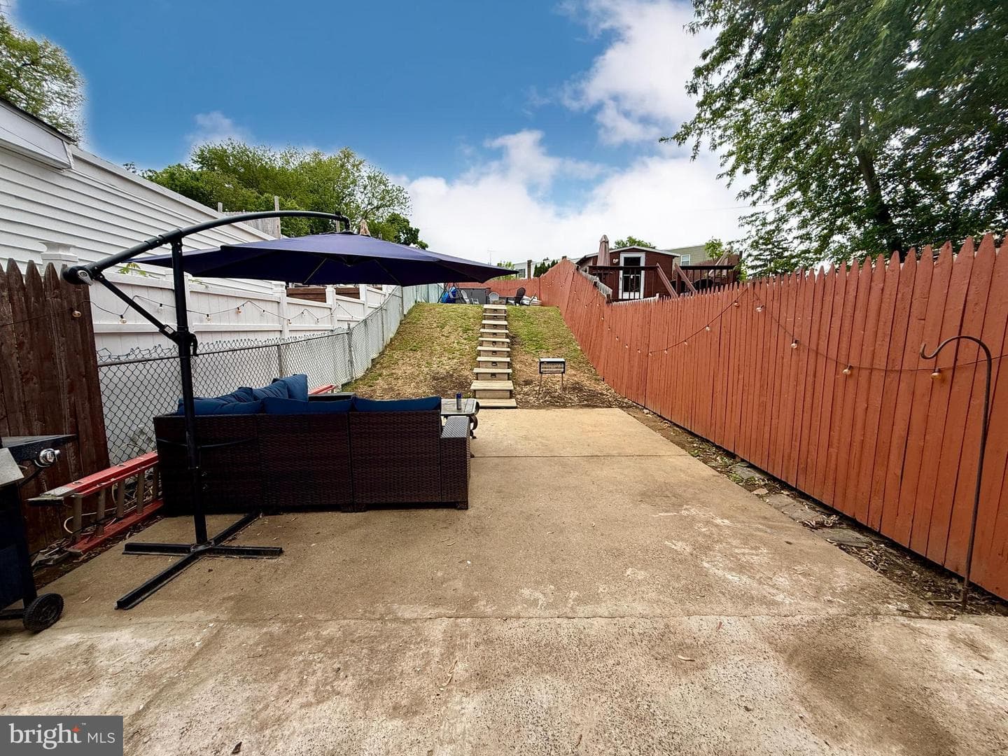 4221 Fairdale Road photo 33