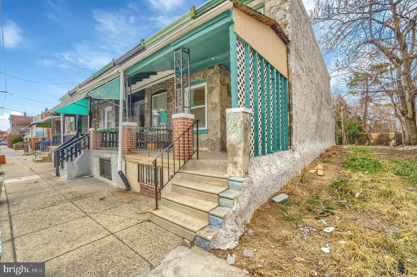 4211 Parrish Street photo 3