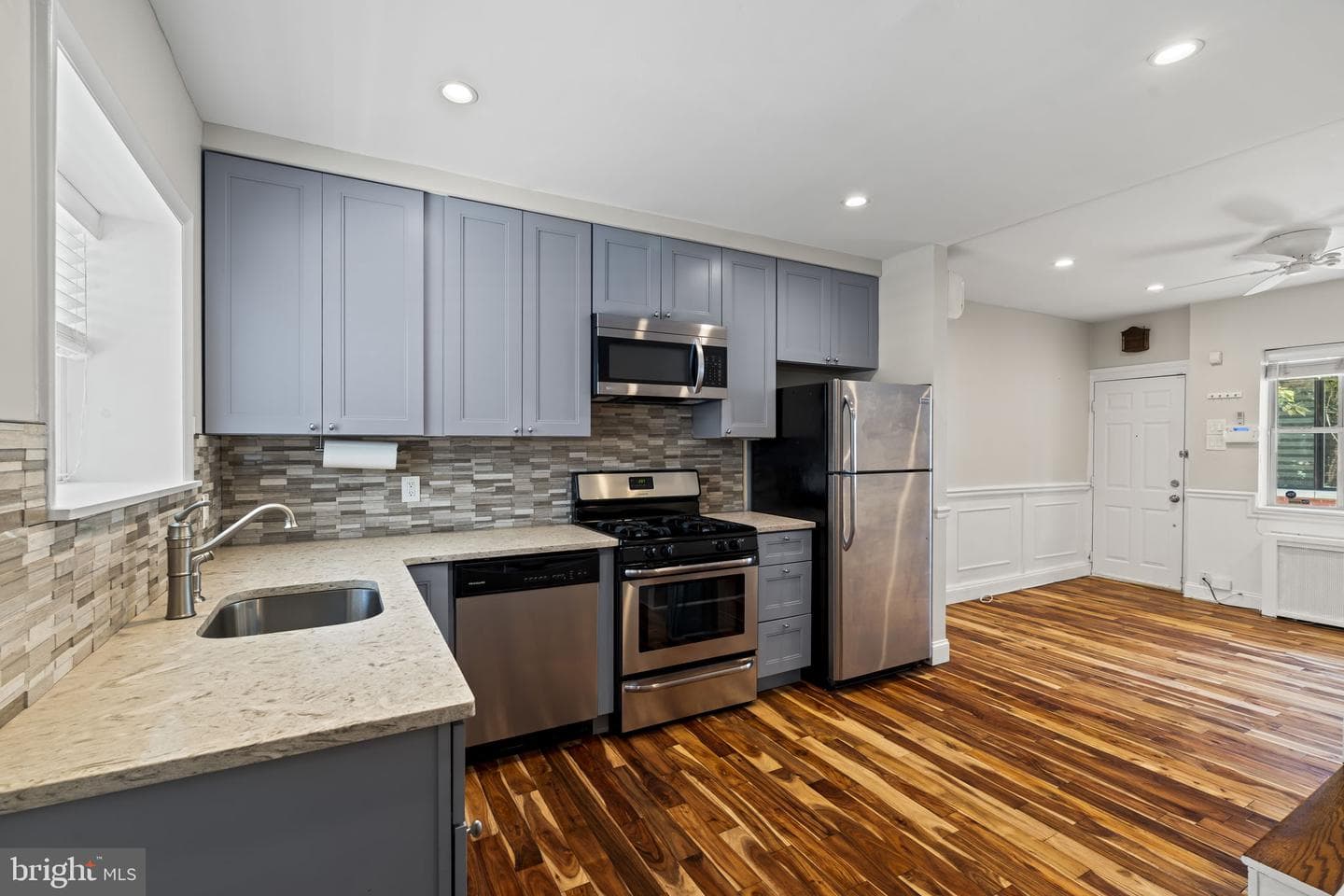 714 S Percy Street photo 6
